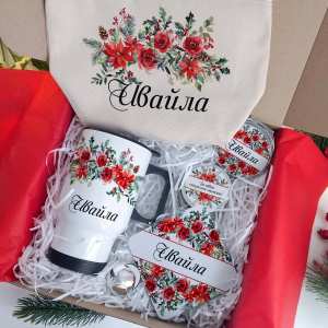 Подаръчна кутия за жена с празничен коледен мотив